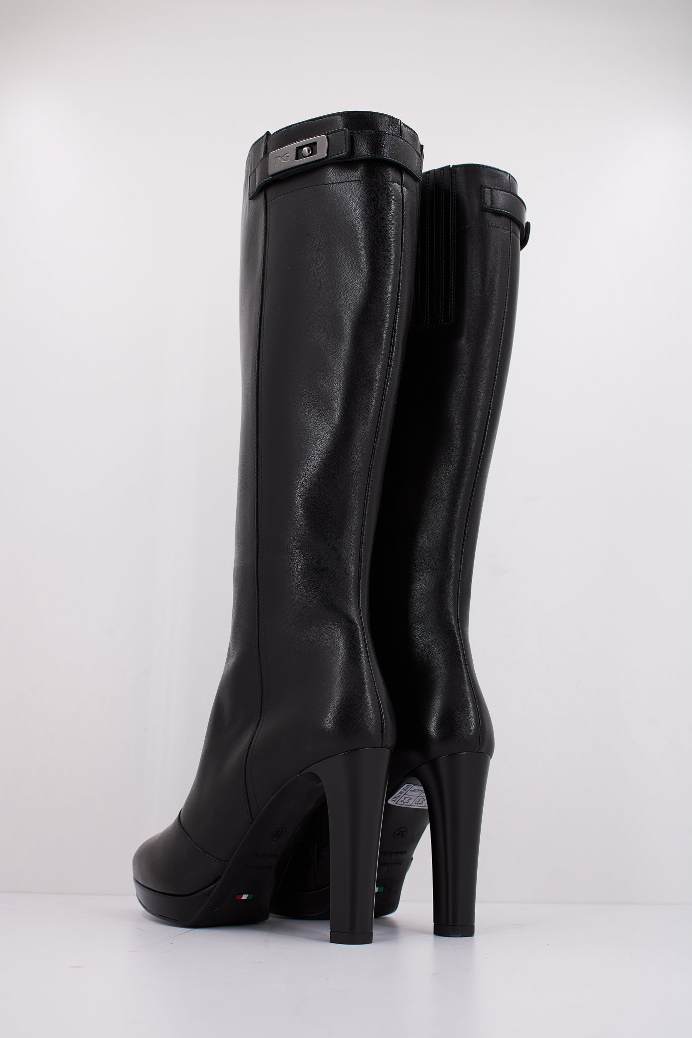 NERO GIARDINI ID en color   (4)