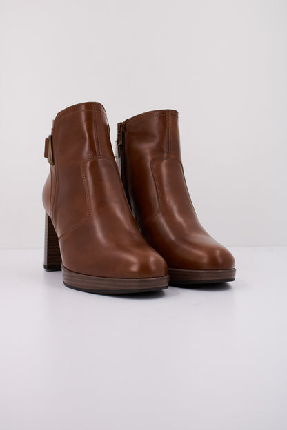 NERO GIARDINI  en color   (2)