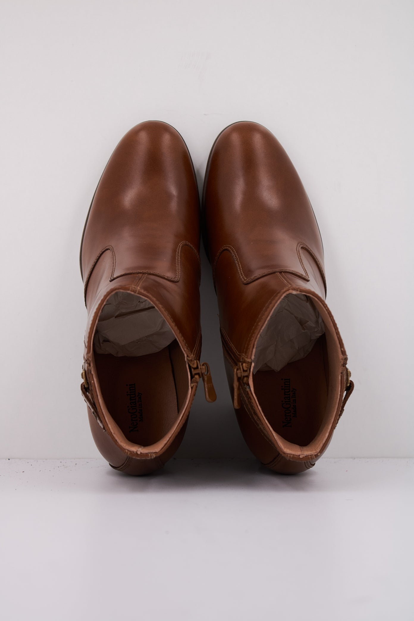 NERO GIARDINI  en color   (3)