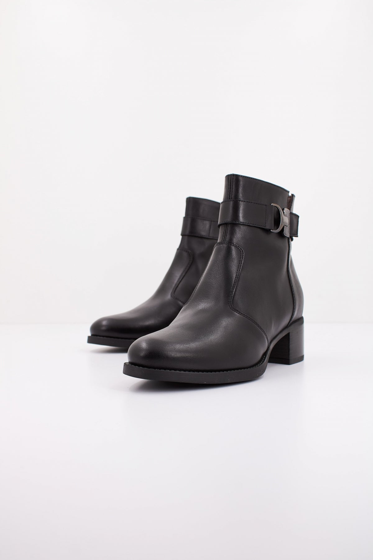 NERO GIARDINI ID en color   (2)