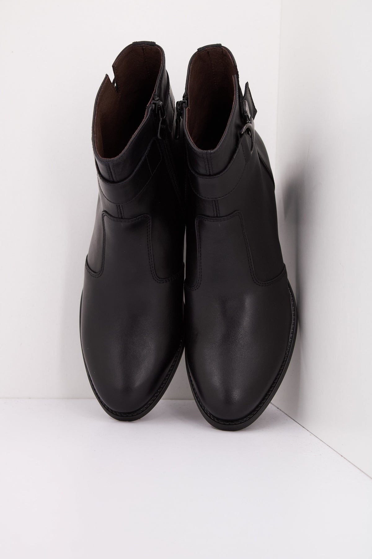 NERO GIARDINI ID en color   (3)