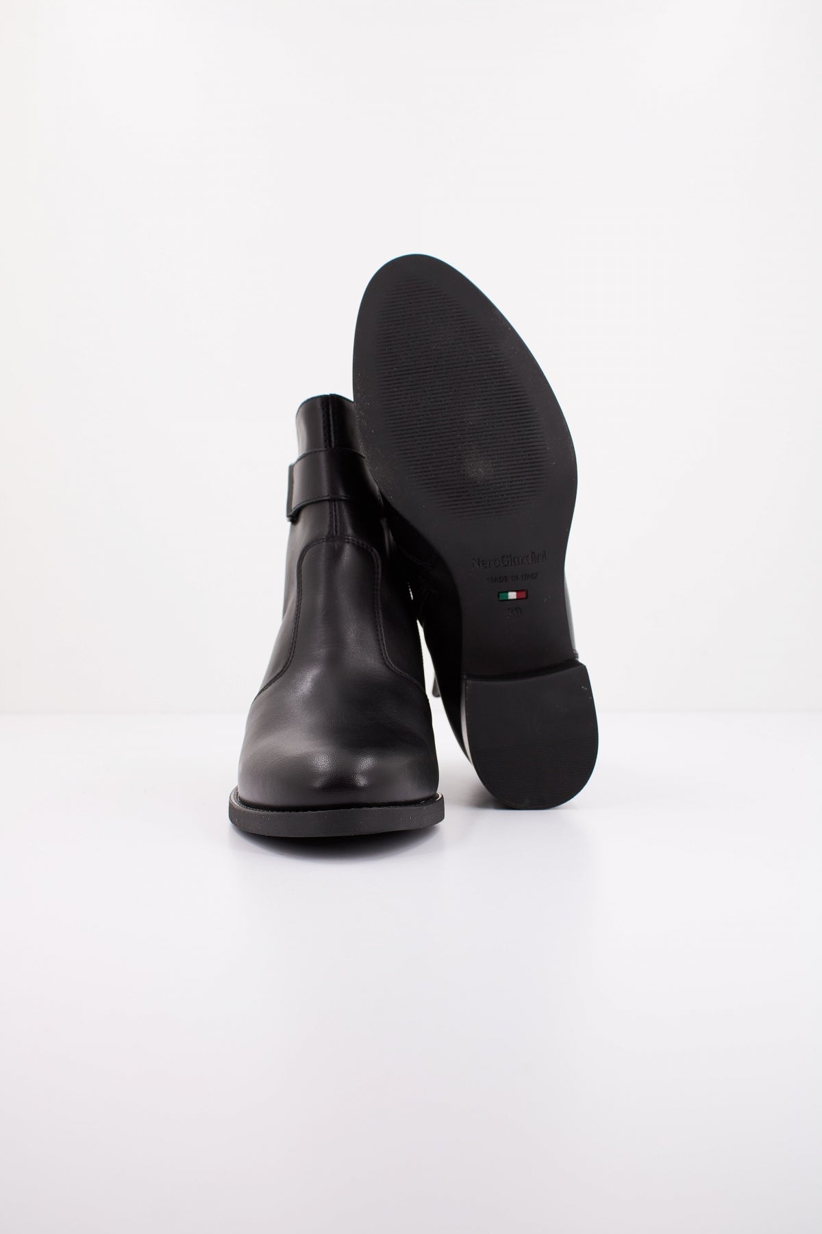 NERO GIARDINI ID en color   (5)