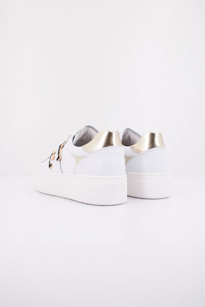 NERO GIARDINI  en color   (4)