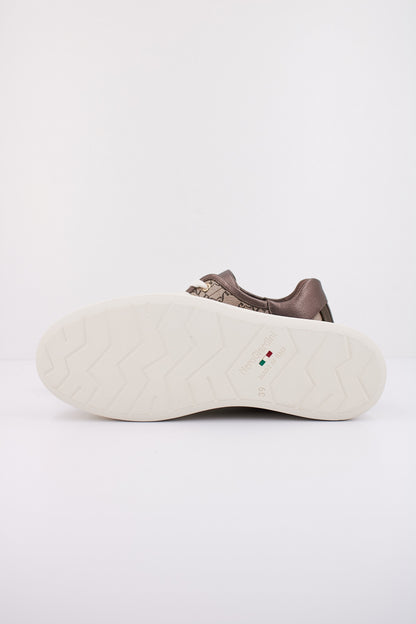 NERO GIARDINI ID en color   (5)