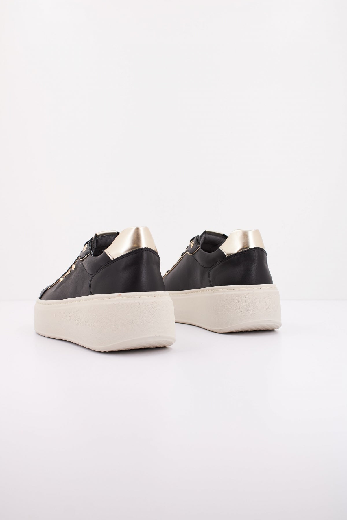 NERO GIARDINI ID en color   (4)