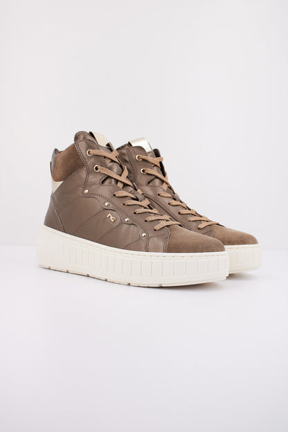 NERO GIARDINI ID  en color   (2)