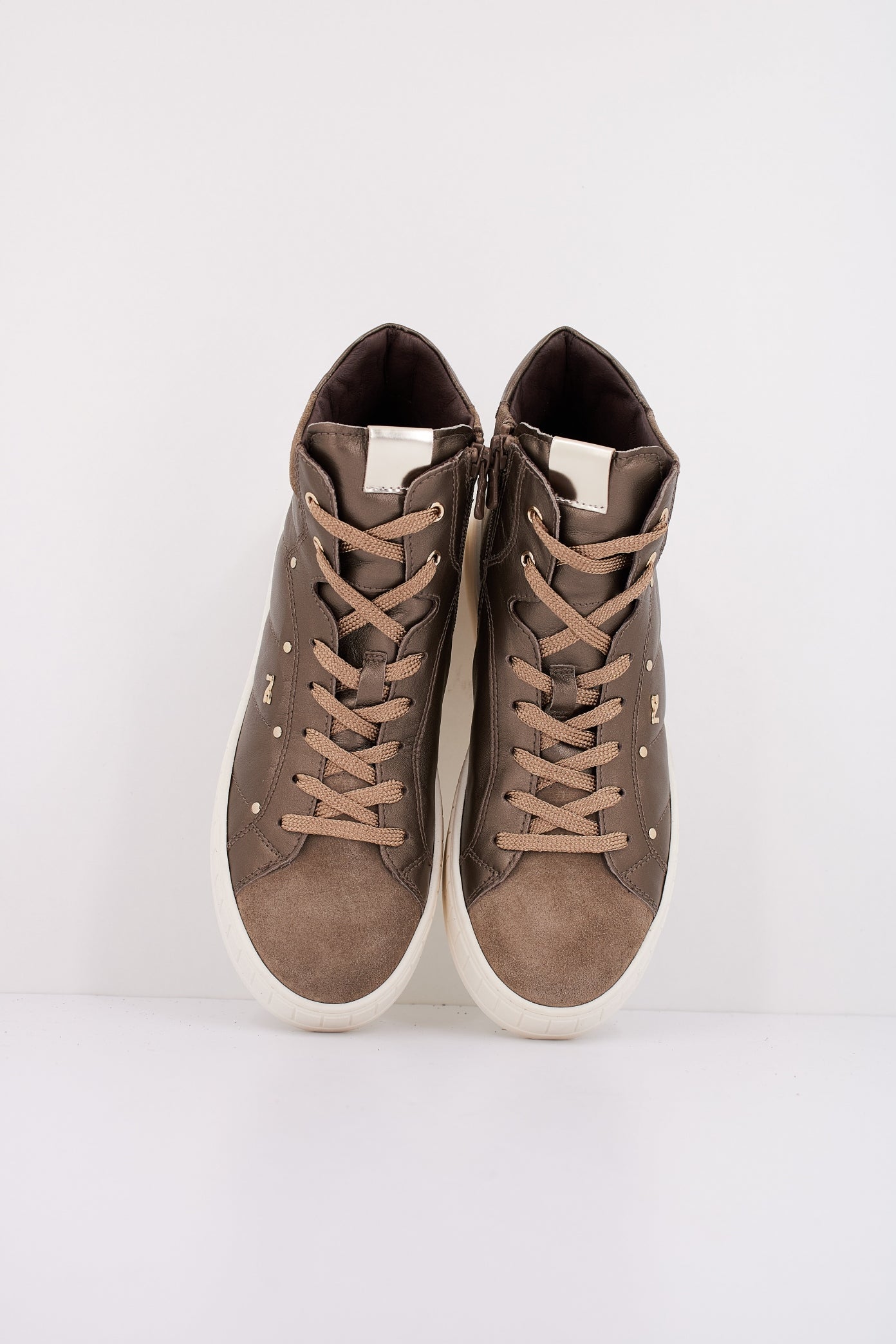 NERO GIARDINI ID  en color   (3)