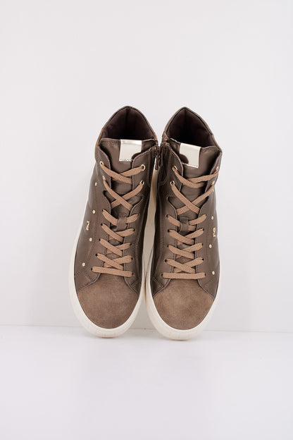 NERO GIARDINI ID  en color   (3)