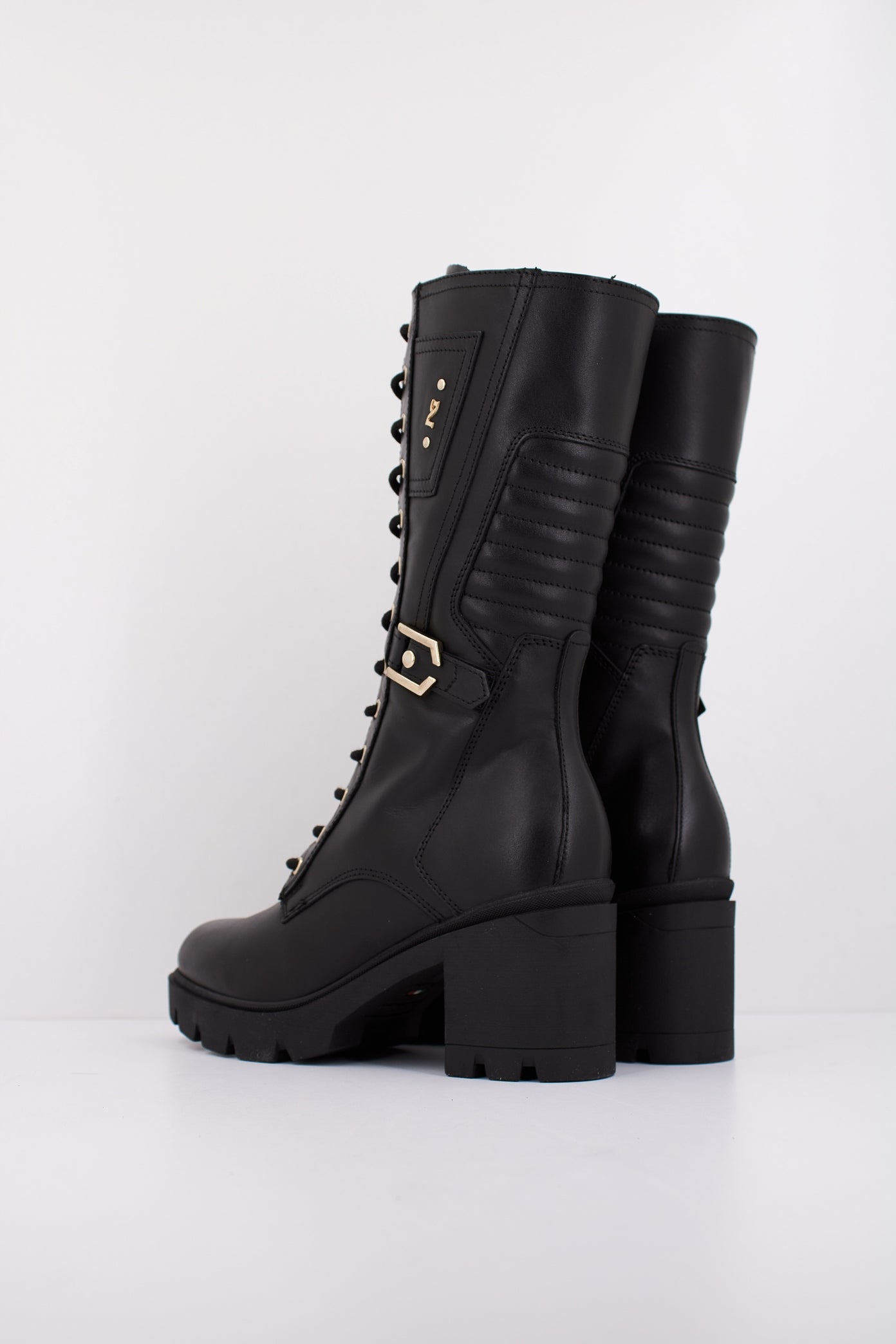 NERO GIARDINI ID  en color   (4)