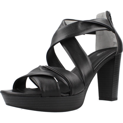 NERO GIARDINI ED  en color   (1)