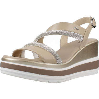 NERO GIARDINI ED  en color   (1)