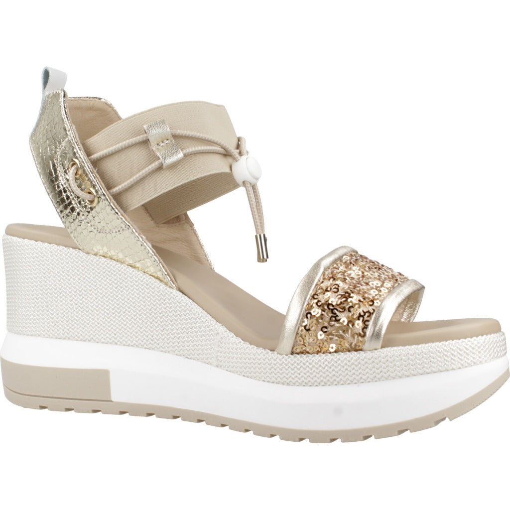 NERO GIARDINI ED  en color   (5)