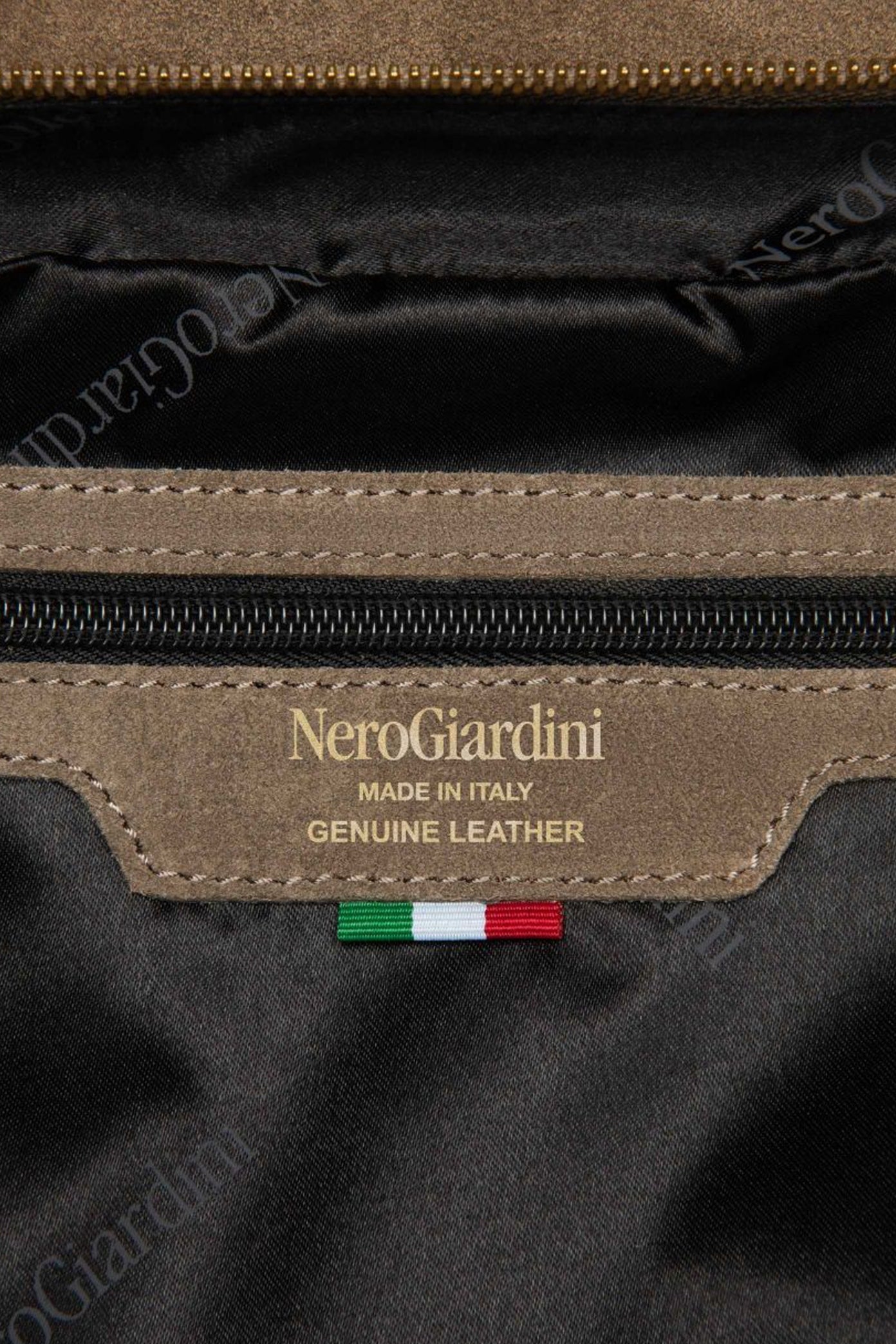 NERO GIARDINI ID en color   (4)