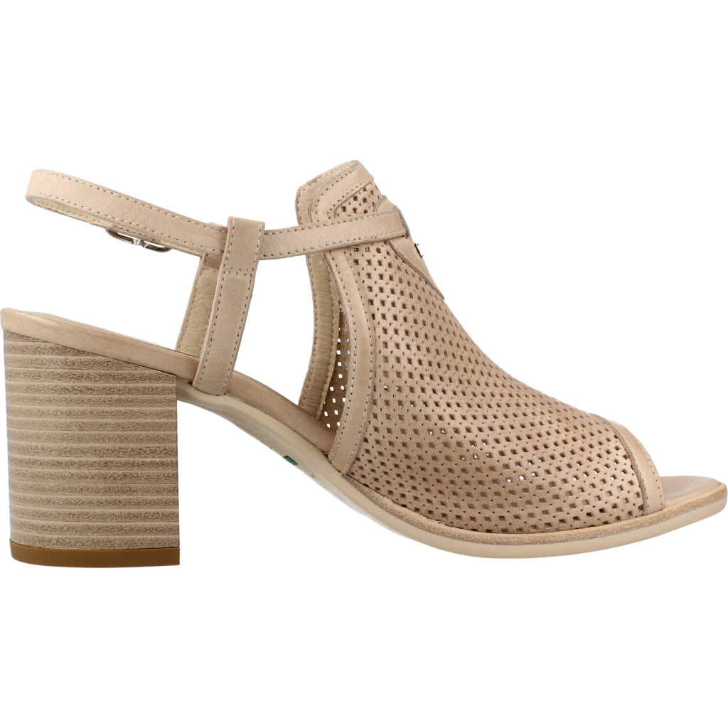 NERO GIARDINI LUCKY CHAMPAGNE LUCK en color   (4)