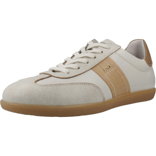 NERO GIARDINI ED  en color   (1)