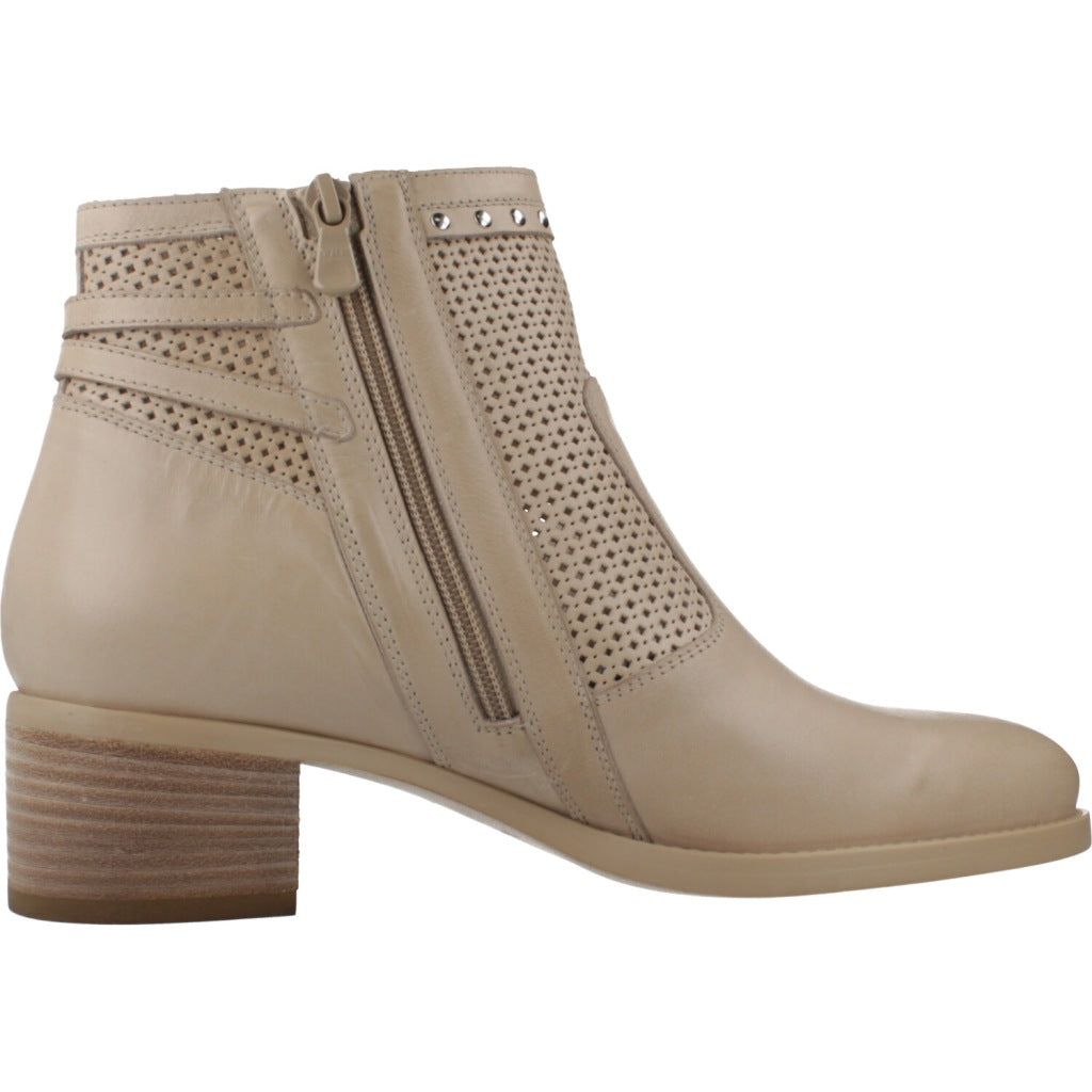 NERO GIARDINI BOTIN TACON ELBA en color   (4)