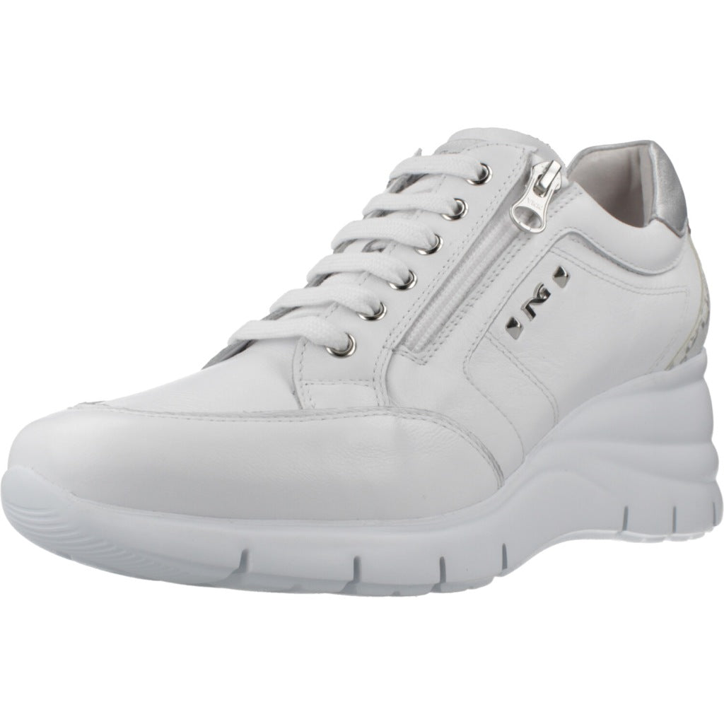 NERO GIARDINI ED en color   (1)