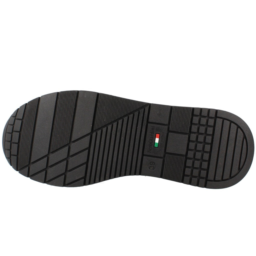 NERO GIARDINI ID en color   (6)