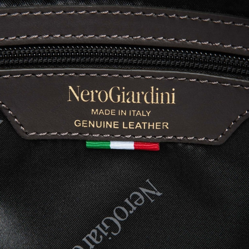 NERO GIARDINI VELOUR en color   (4)