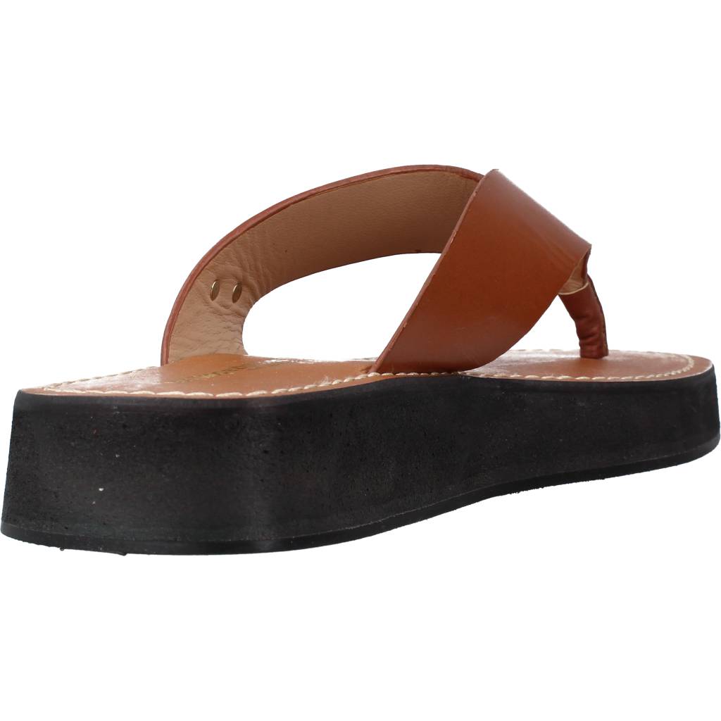 LES TROPEZIENNES GALA en color TAN  (3)