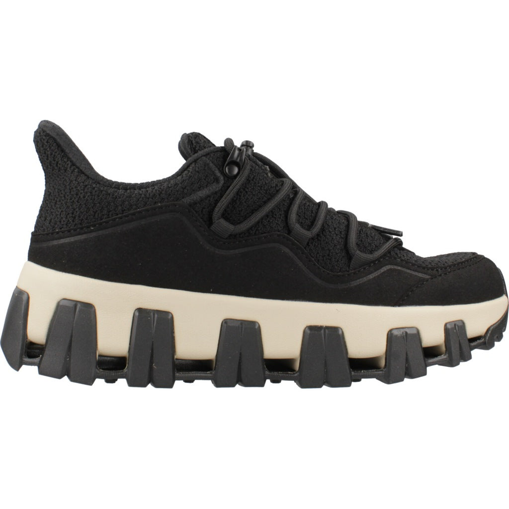 P MONALEAW en color TUXBLK  (4)