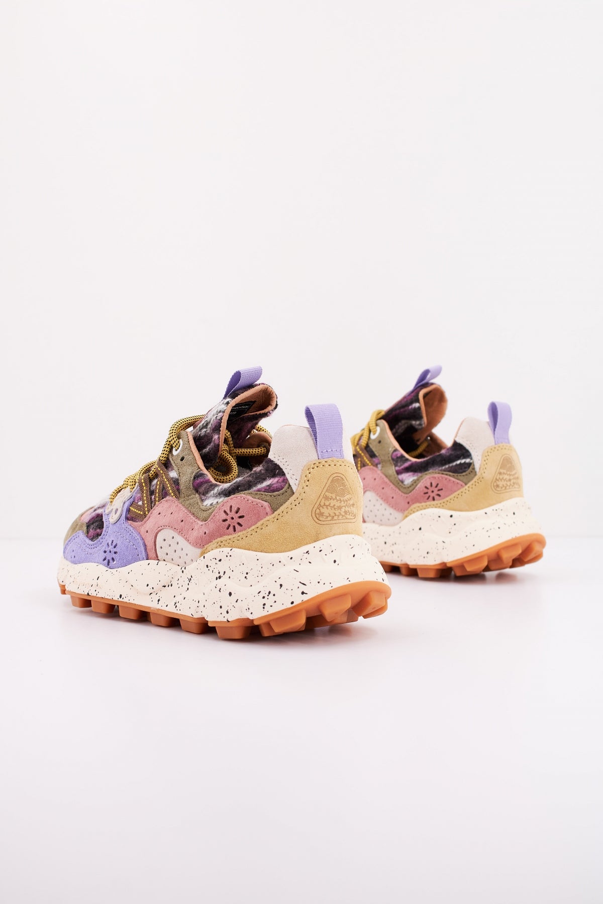 FLOWER MOUNTAIN YAMANO  WOMAN en color BRWVLT  (4)