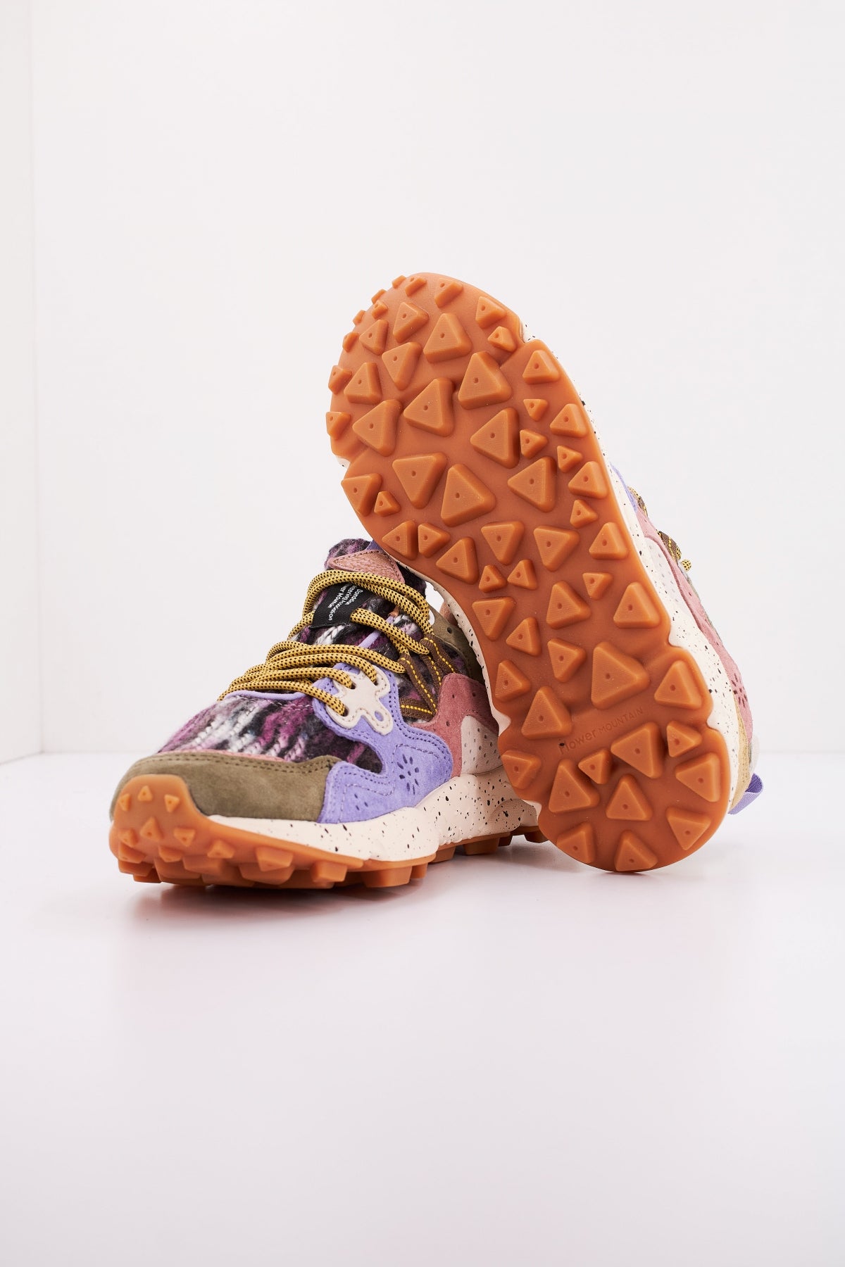 FLOWER MOUNTAIN YAMANO  WOMAN en color BRWVLT  (5)