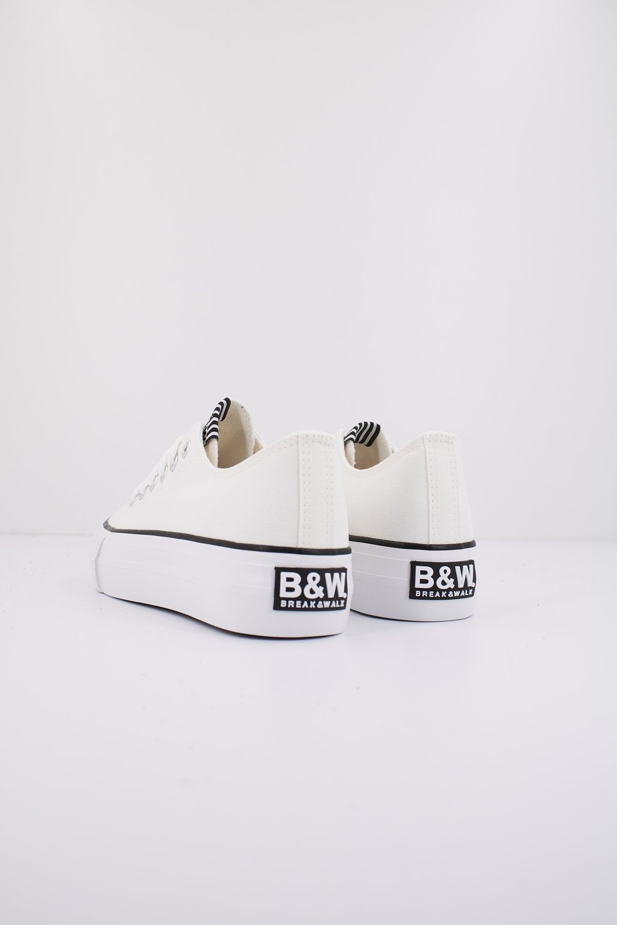 BREAK & WALK BJSH  en color WHITE  (3)