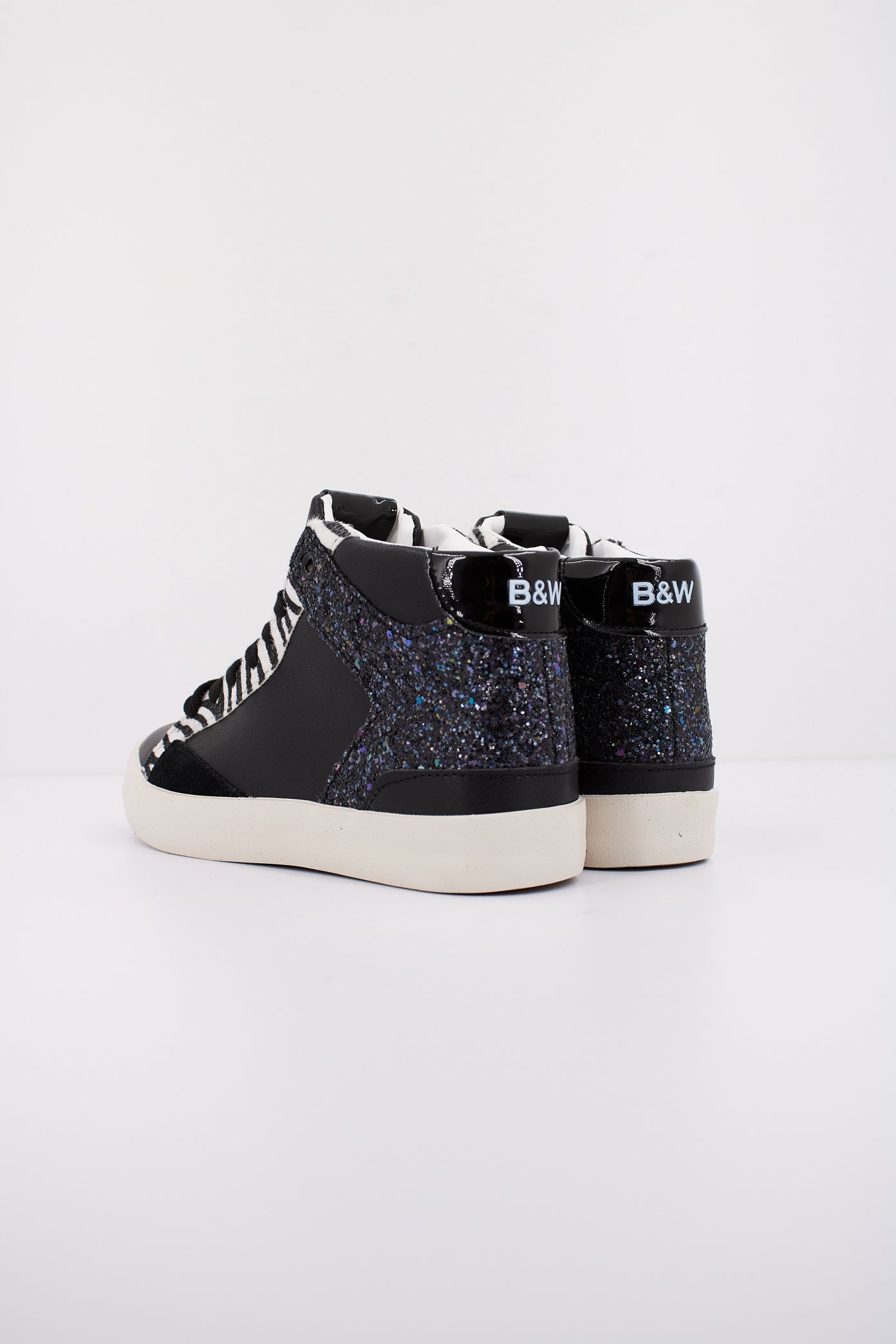 BREAK & WALK BJSH  en color BLACK  (4)