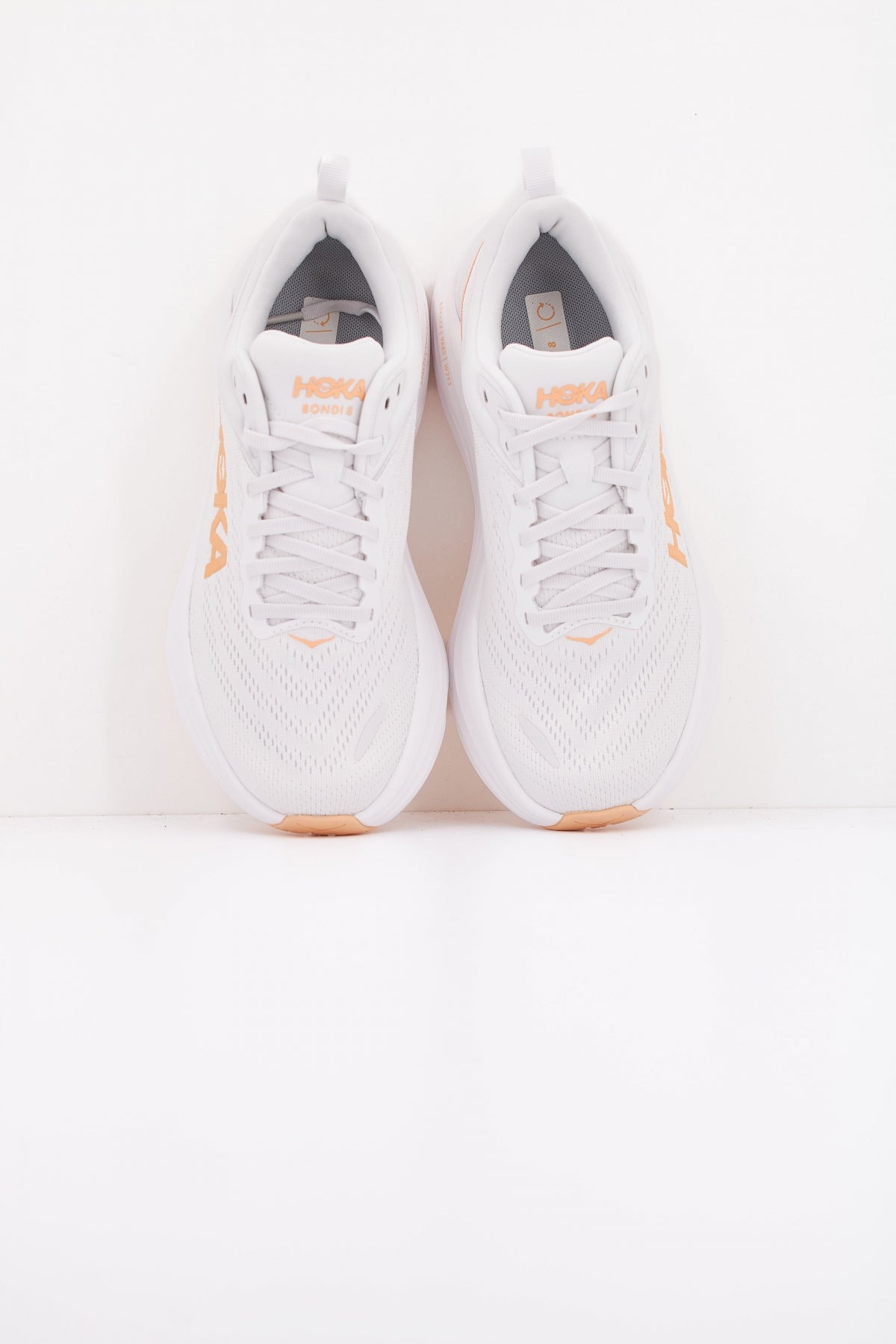 HOKA W BONDI  en color WLP  (3)