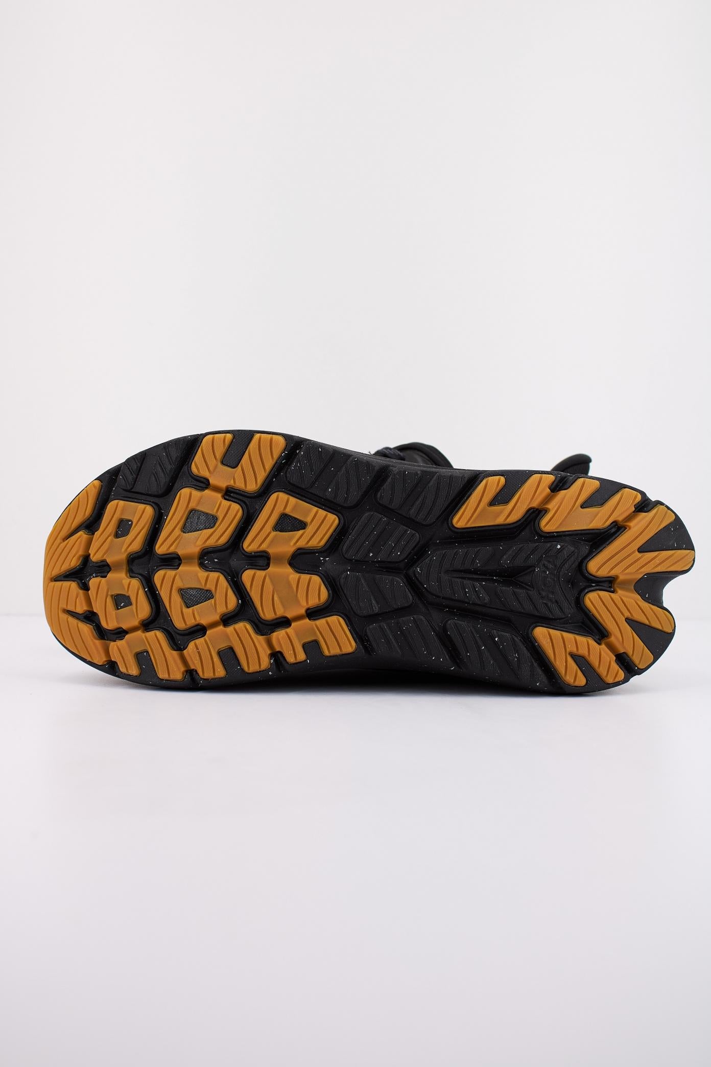 HOKA KAWANA  en color BBL  (4)