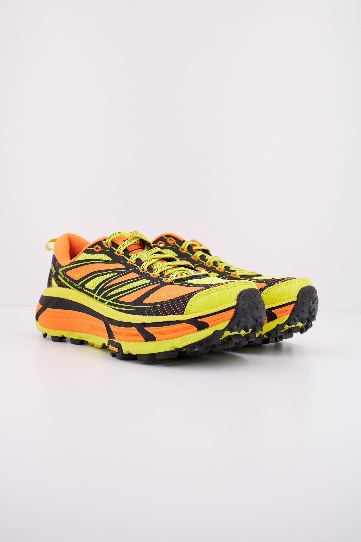 HOKA U MAFATE SPEED  en color ERN  (2)
