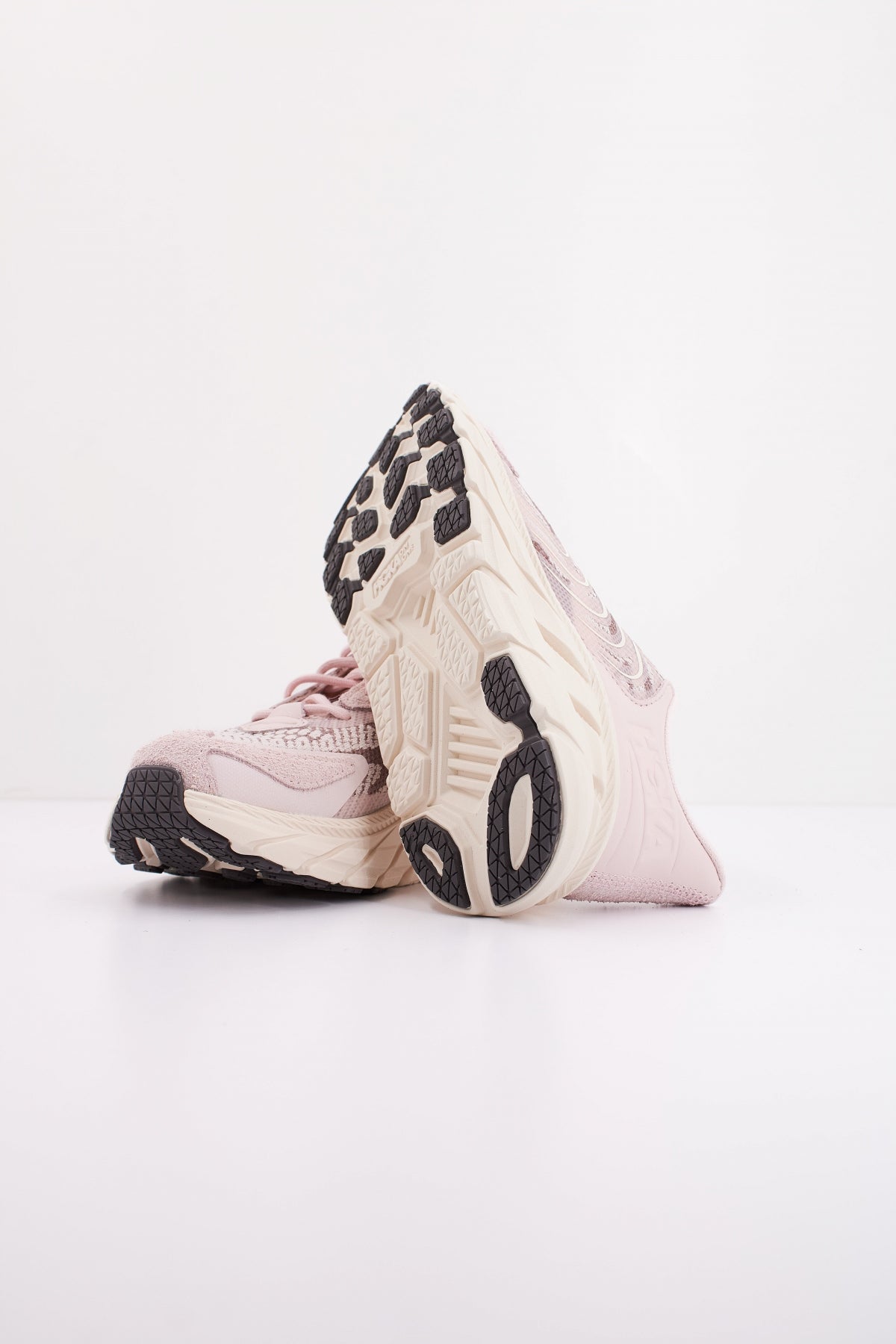 HOKA CLIFTON LS en color CLX  (5)