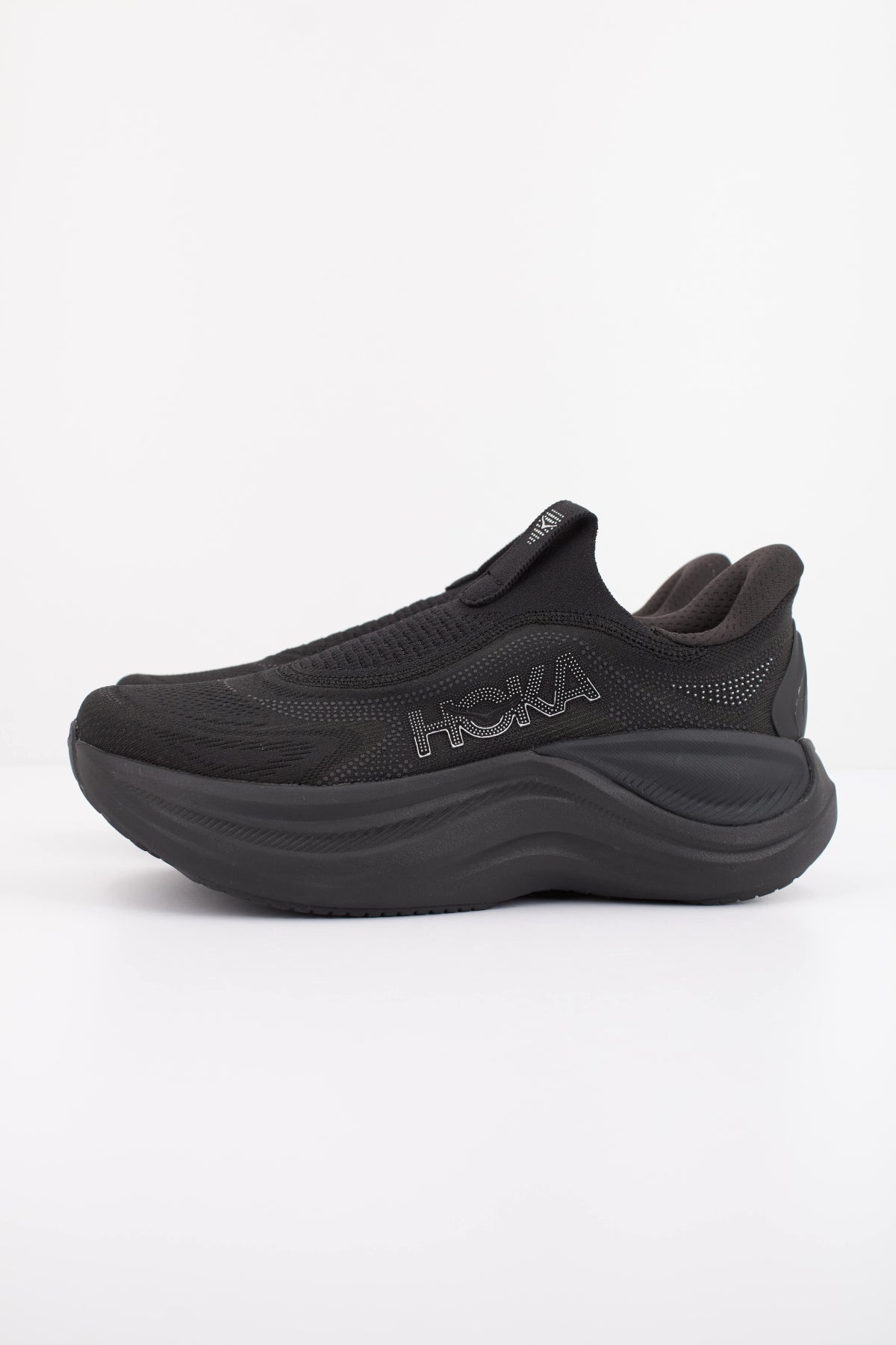 HOKA HO en color BBL  (1)