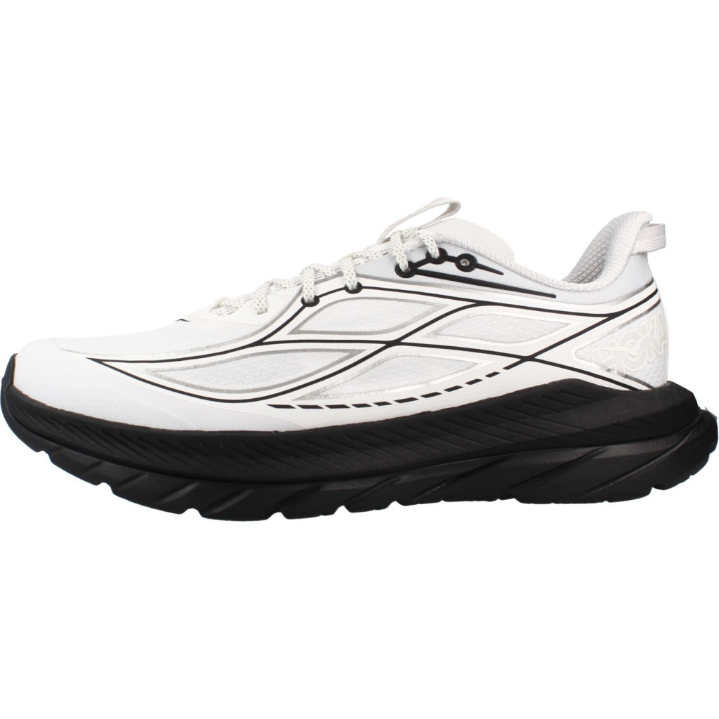 HOKA HO en color FLCK  (2)