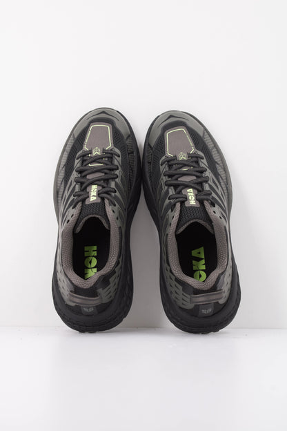 HOKA HO ZAPATILLA  en color BHL  (3)