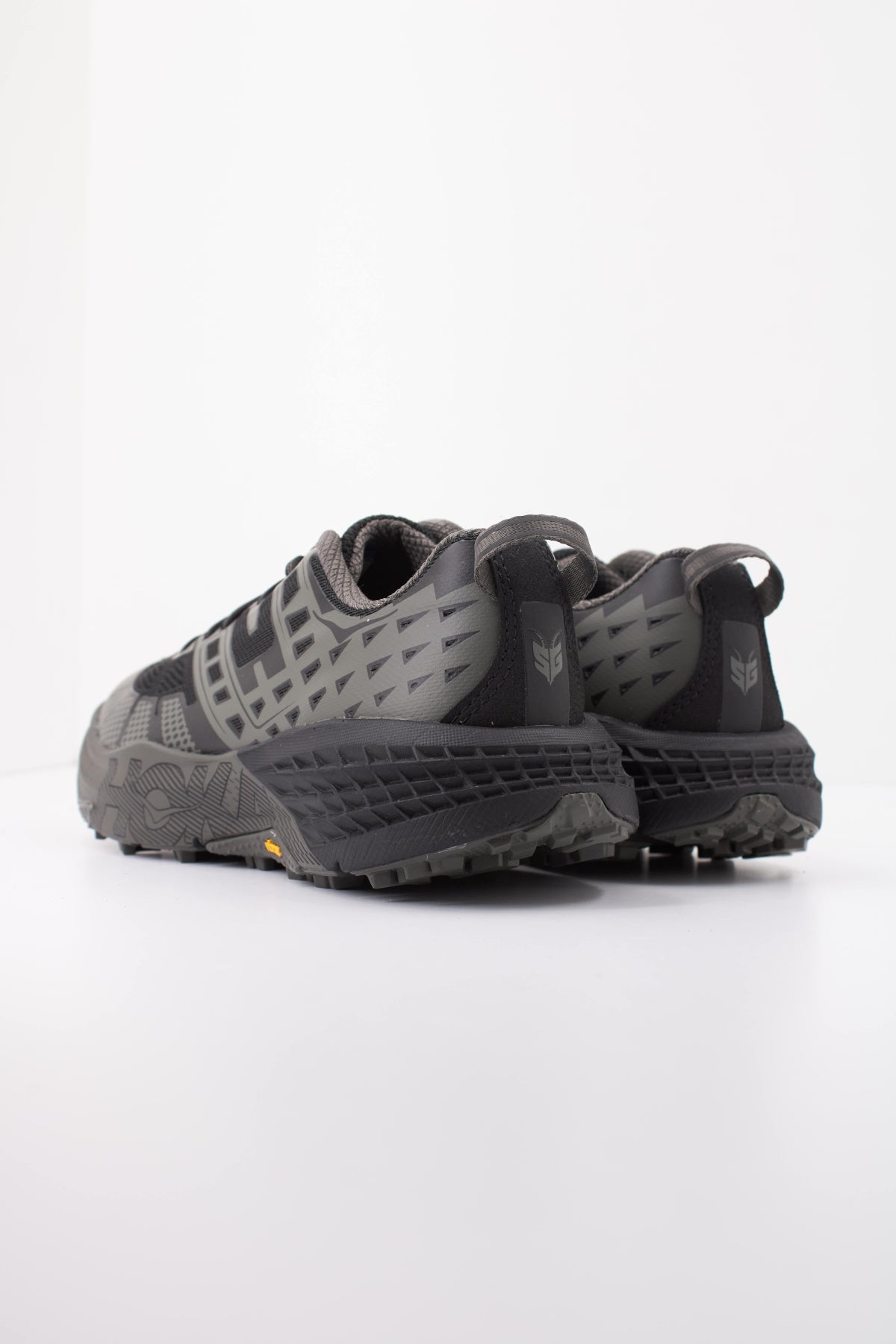 HOKA HO ZAPATILLA  en color BHL  (4)
