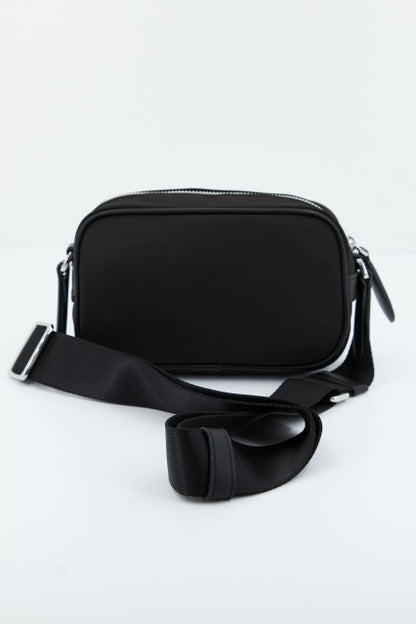 KARL LAGERFELD K/IKONIK . NYLON C en color A BLACK  (3)