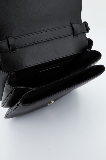 KARL LAGERFELD K/LETTERS FLAP CROSS en color A BLACK  (4)