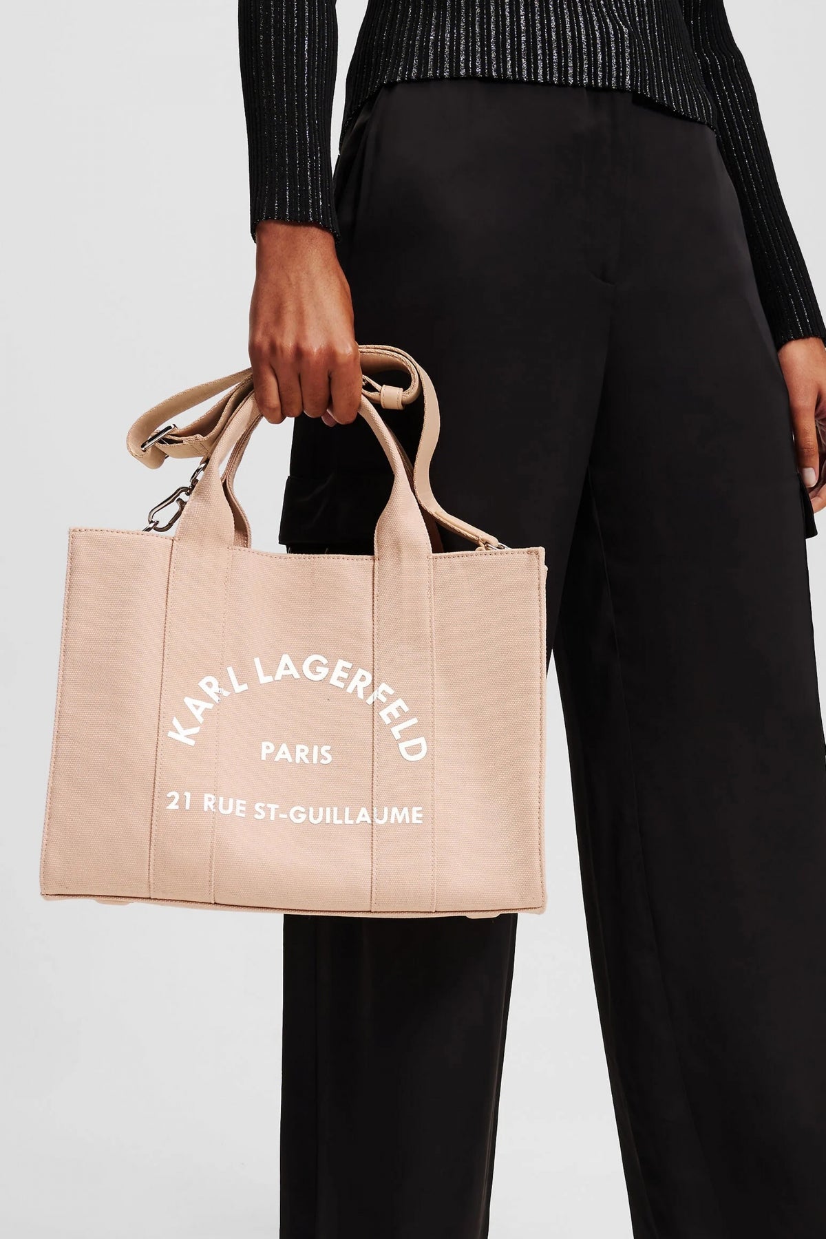 KARL LAGERFELD RSG SQUARE MEDIUM TO en color A NTQRS  (4)