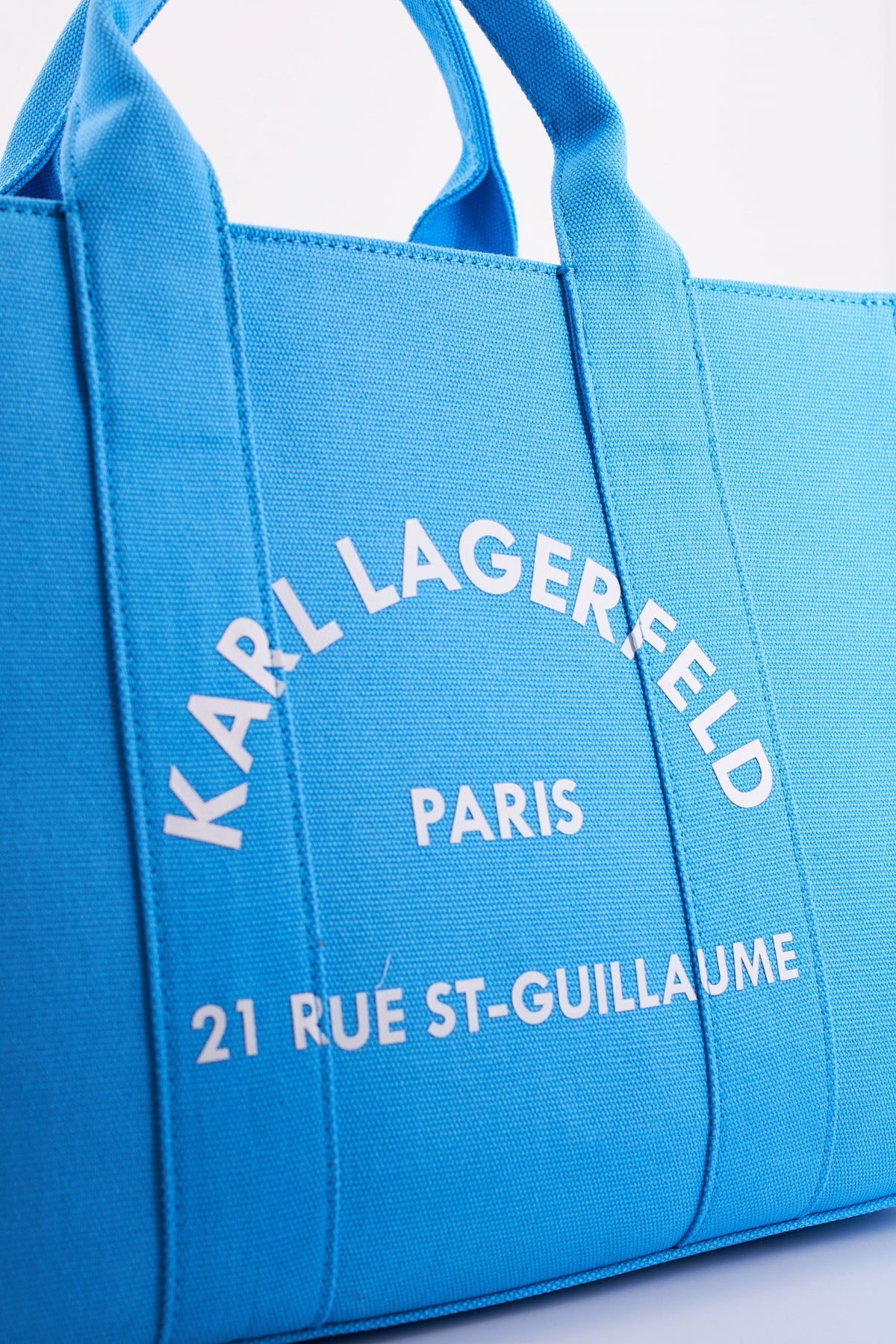 KARL LAGERFELD RSG SQUARE MEDIUM TO en color A BLUE  (4)
