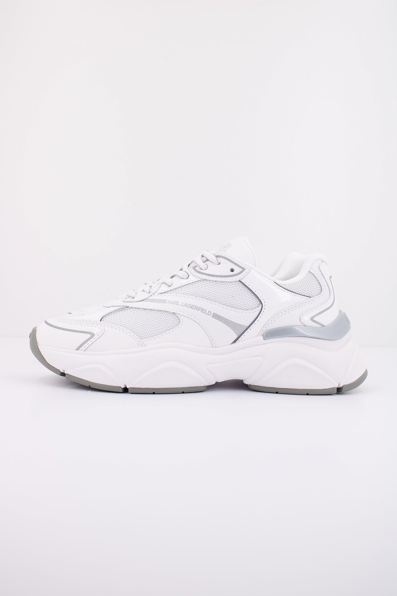 KARL LAGERFELD  KOMET LO LACE RUNNE en color S WHITE  (1)