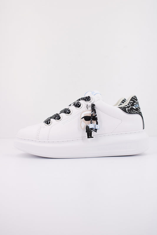 KARL LAGERFELD KAPRI KEYCHAIN en color  WHTBLC  (1)