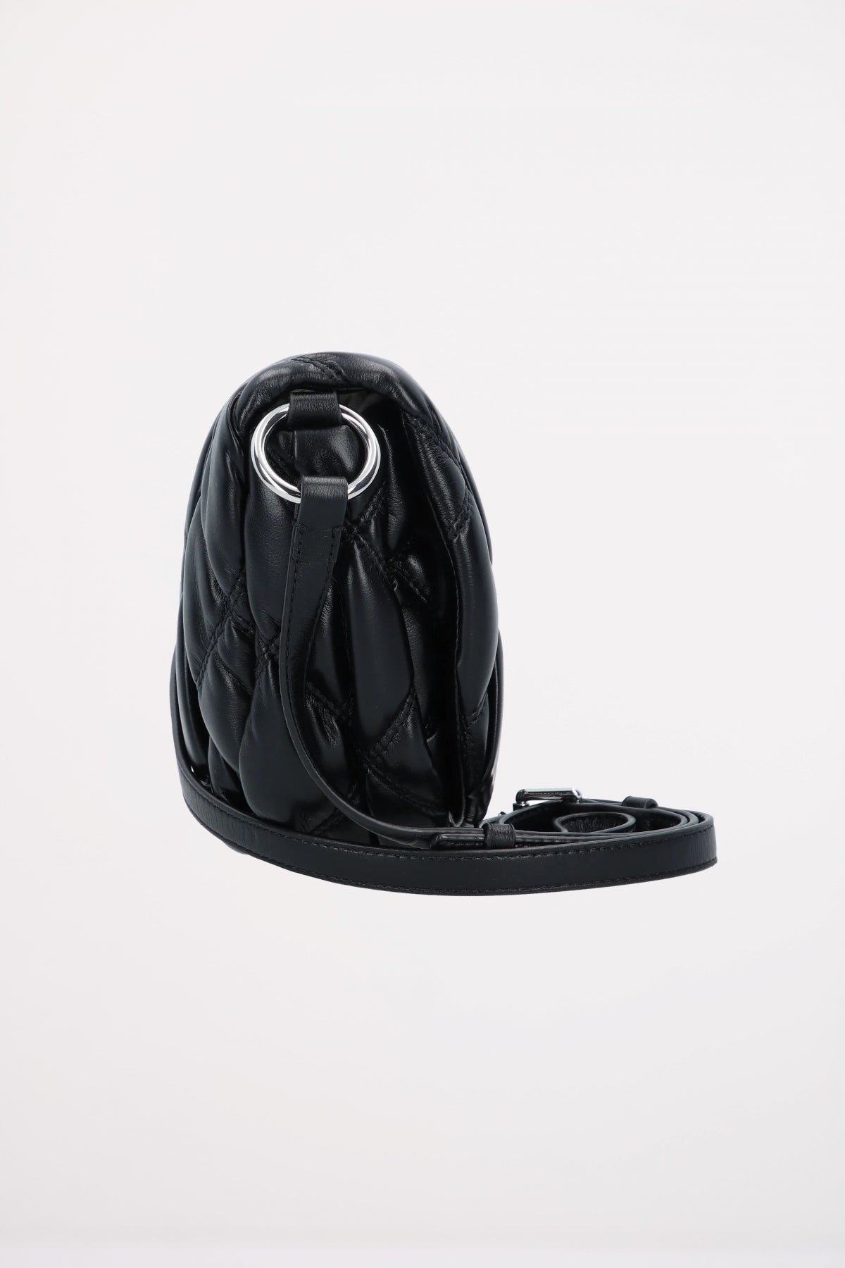 KARL LAGERFELD  K/SIGNATURE KUILT en color A BLACK  (3)