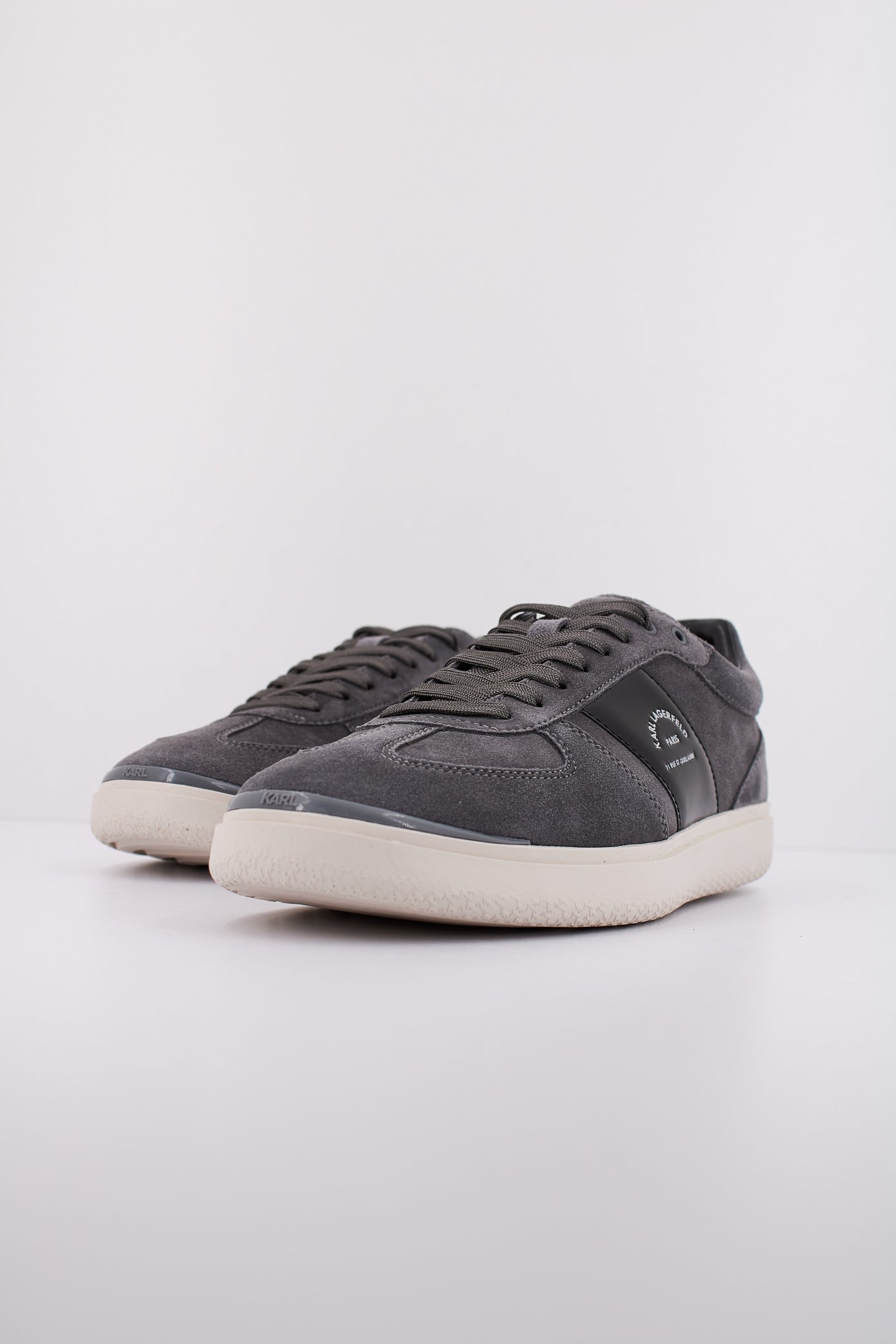KARL LAGERFELD ATLAS MAISON BAND LO en color  GREY  (2)