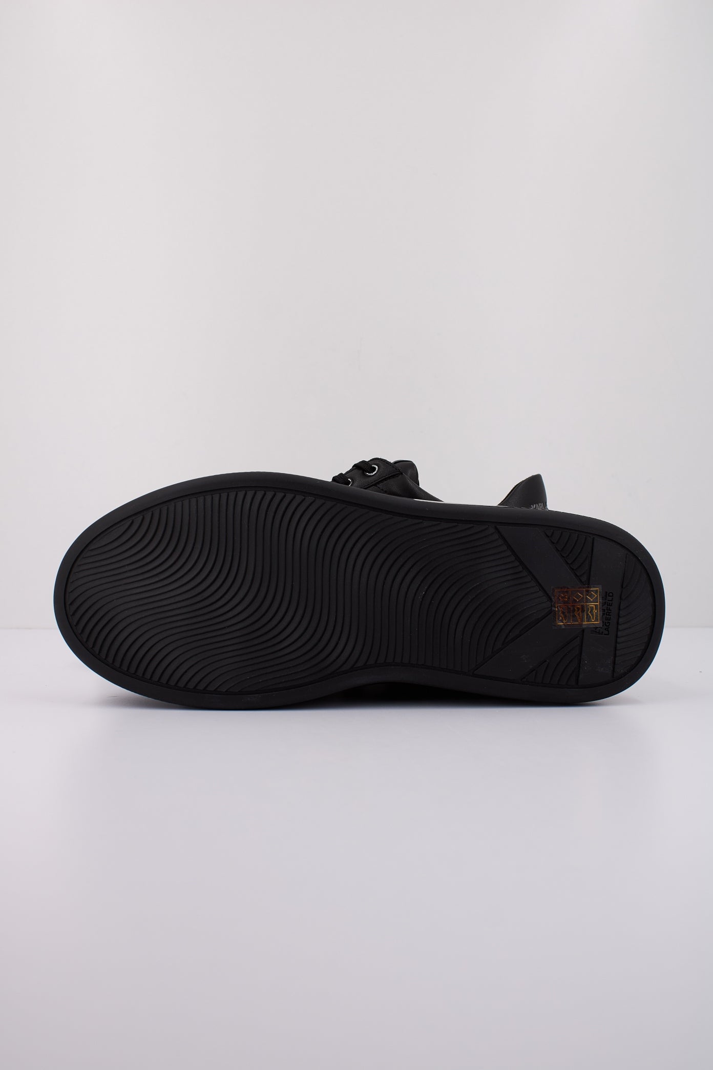 KARL LAGERFELD KAPRI KUSHION LO LAC en color X BLACK  (5)