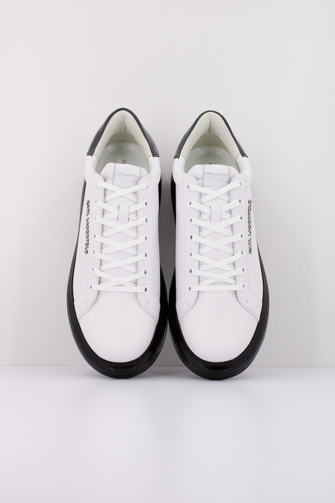 KARL LAGERFELD KAPRI KUSHION LO LAC en color  WHITE  (3)