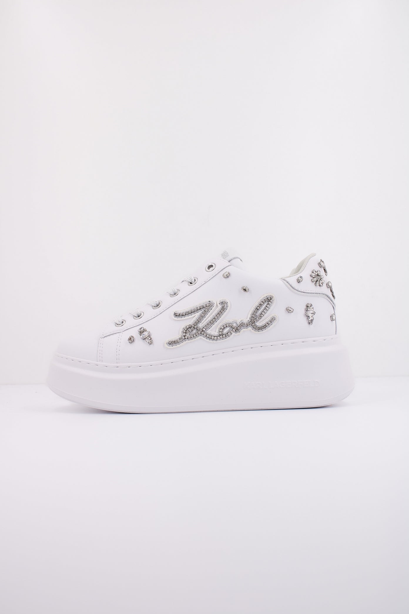 KARL LAGERFELD ANAKAPRI FLORASTONE  en color S WHITE  (1)