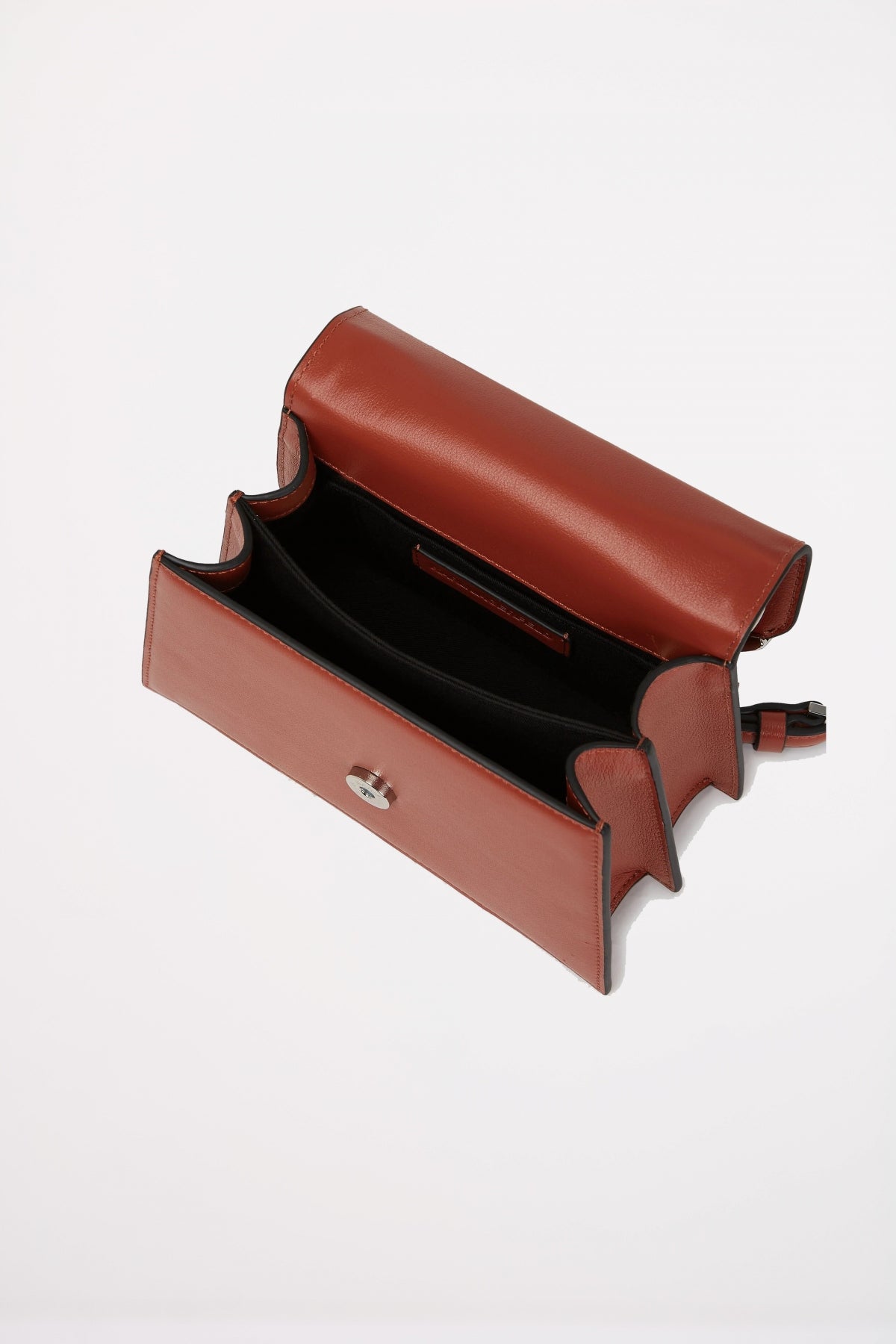 KARL LAGERFELD K SIGNATURE . SM C en color REDBRK  (3)