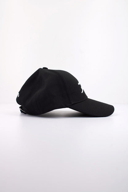KARL LAGERFELD SIGNATURE CAP en color BLACK  (2)